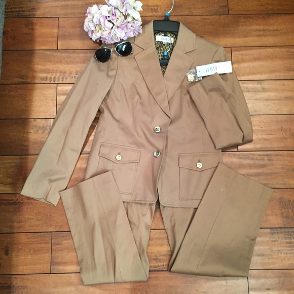 Kasper Jackets & Blazers - 🦏 NWT SAFARI STYLE SUIT